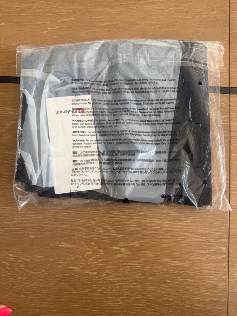 Lululemon Warpstreme Multi Pocket Women's Black Golf Performance Shorts - Picture 6 of 9